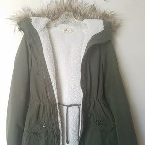 Hollister Parka Coat Jacket Fur Hood Olive Green